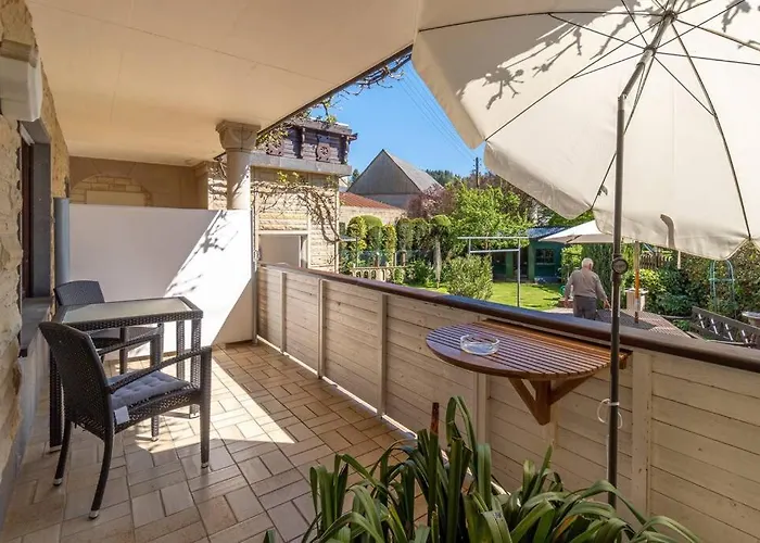 Tuffsteinquartier Am Brueckenbach アパート Weibern